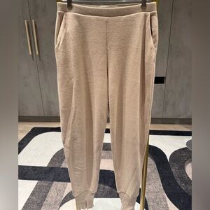 Elegant Beige Women's Joggers